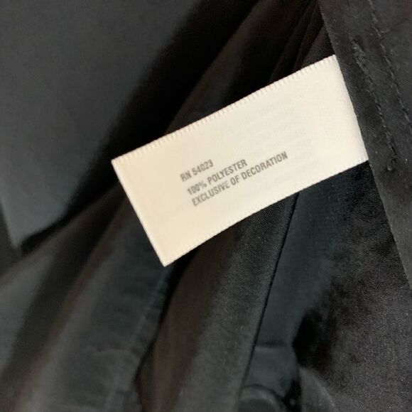 Gap XS black tank top - Picture 5 of 7